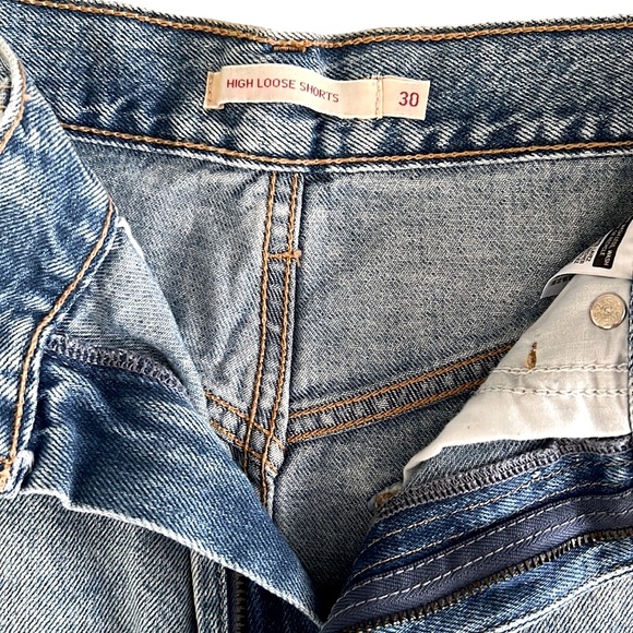 SOLD NWOT Levi’s High Loose Shorts - Picture 12 of 15